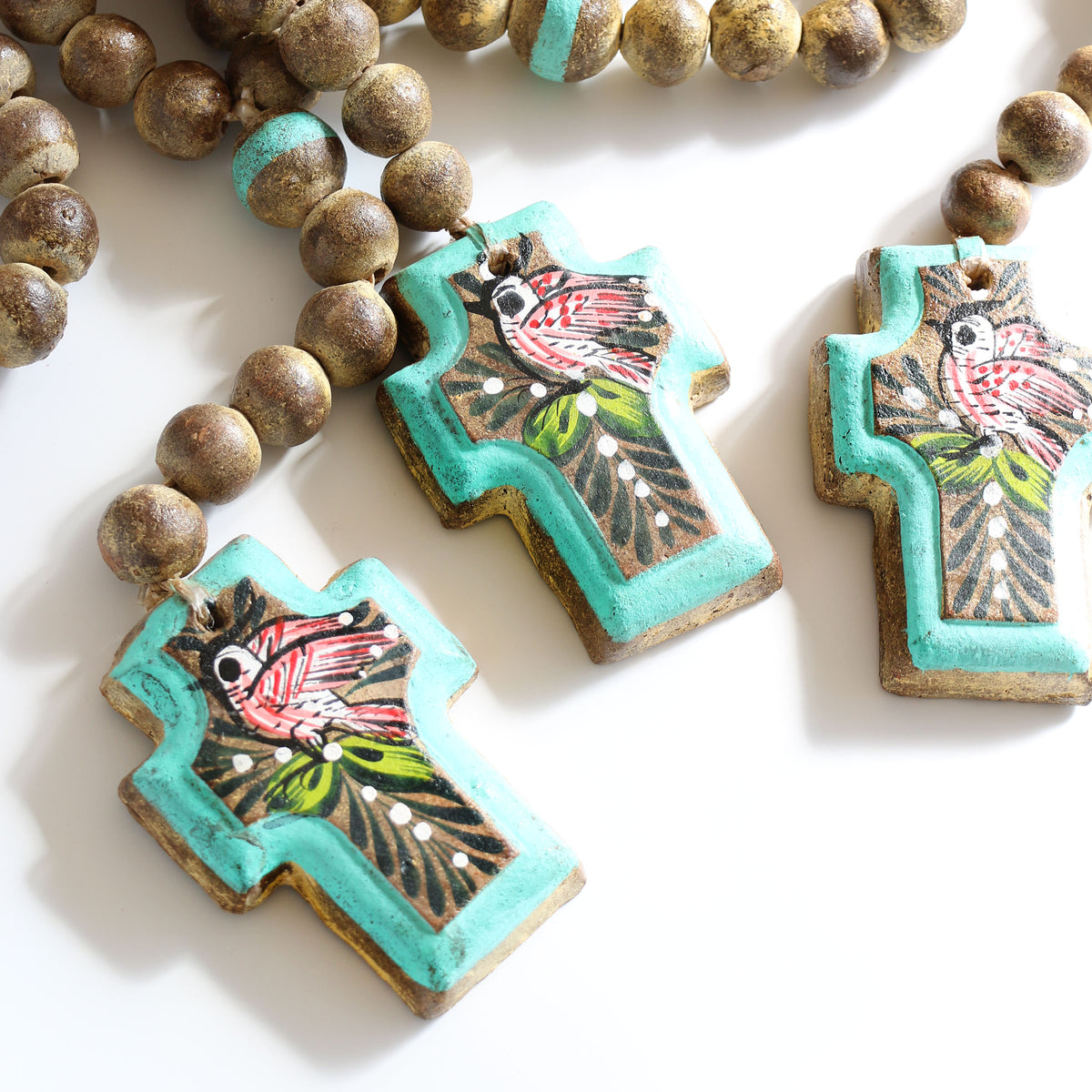 Pájaro Clay Rosary Cross