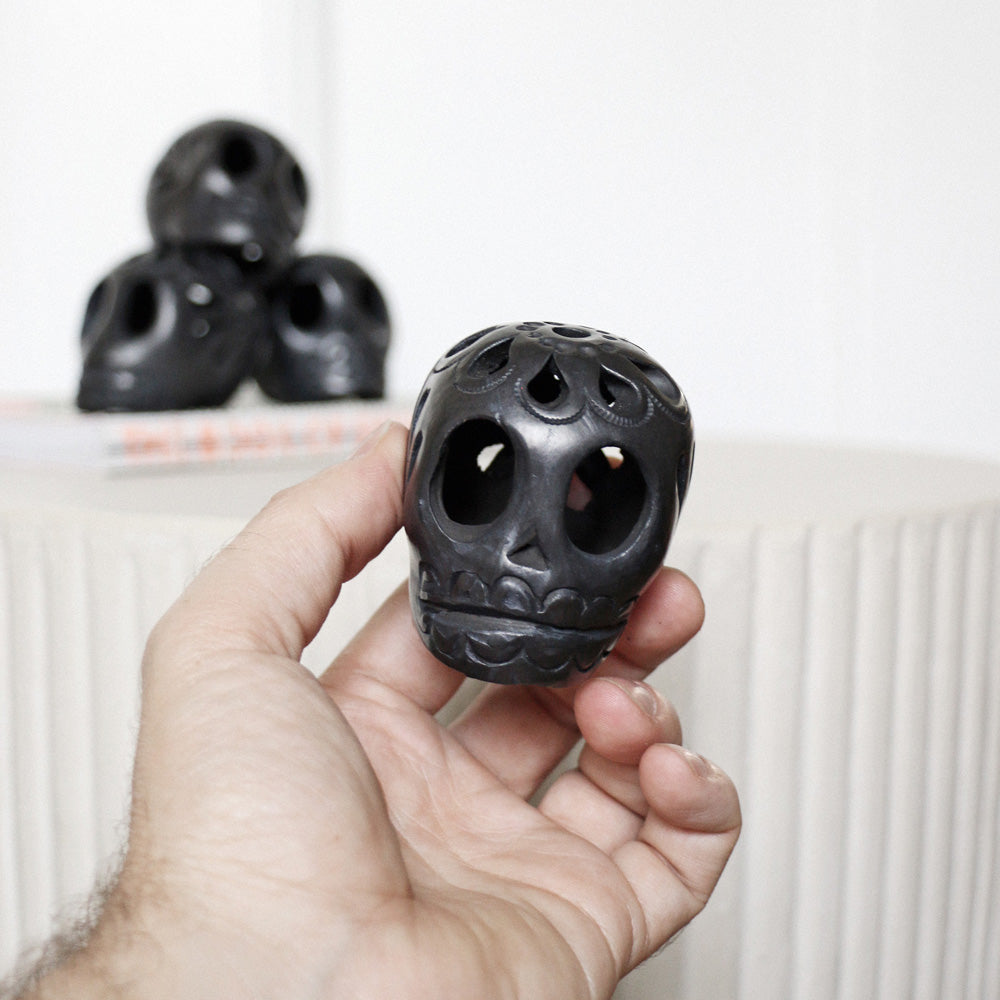 Black Clay Skull - Mini