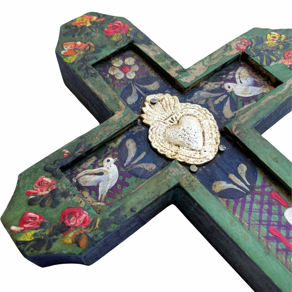 Estelle Vintage Cross