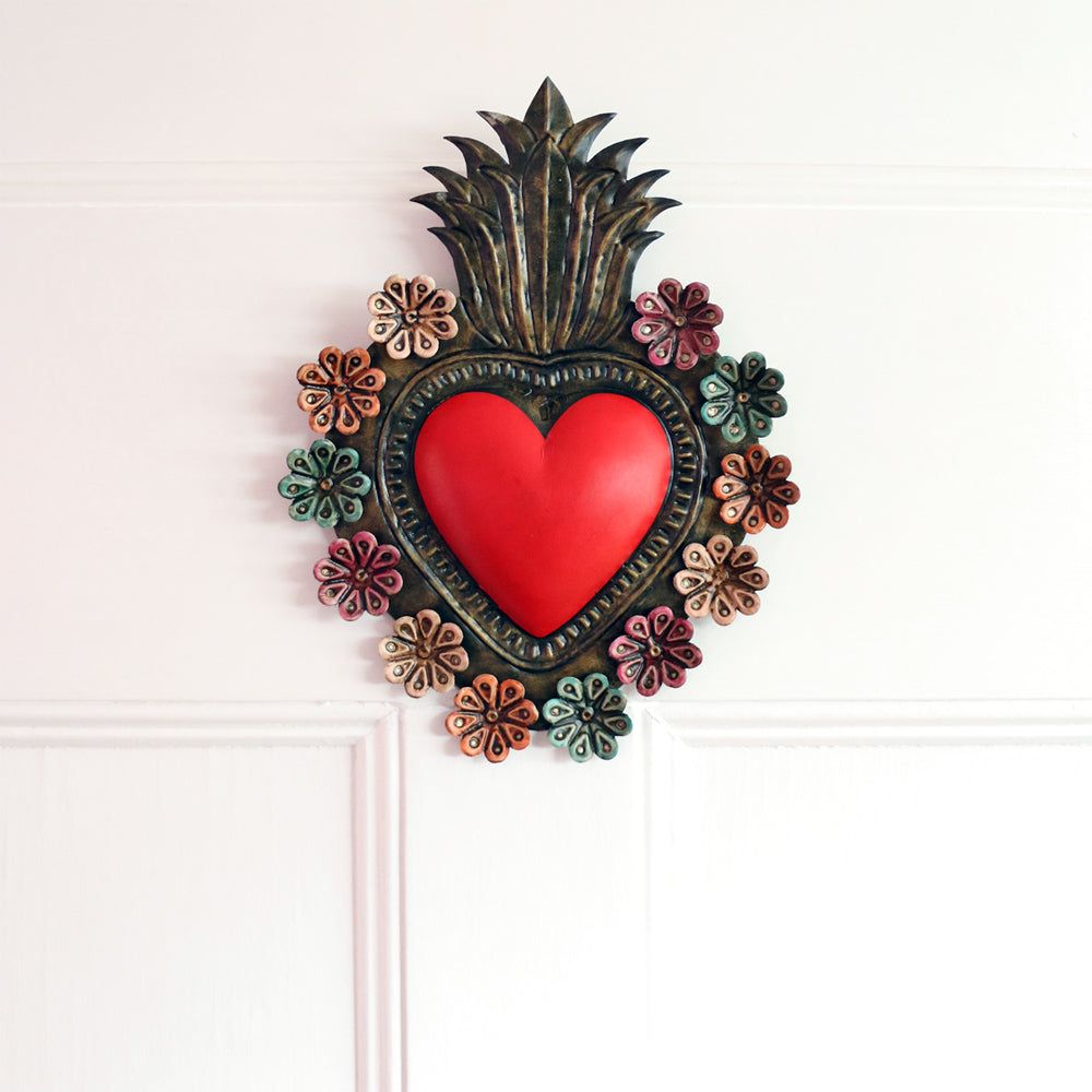 Amora Red Wall Heart