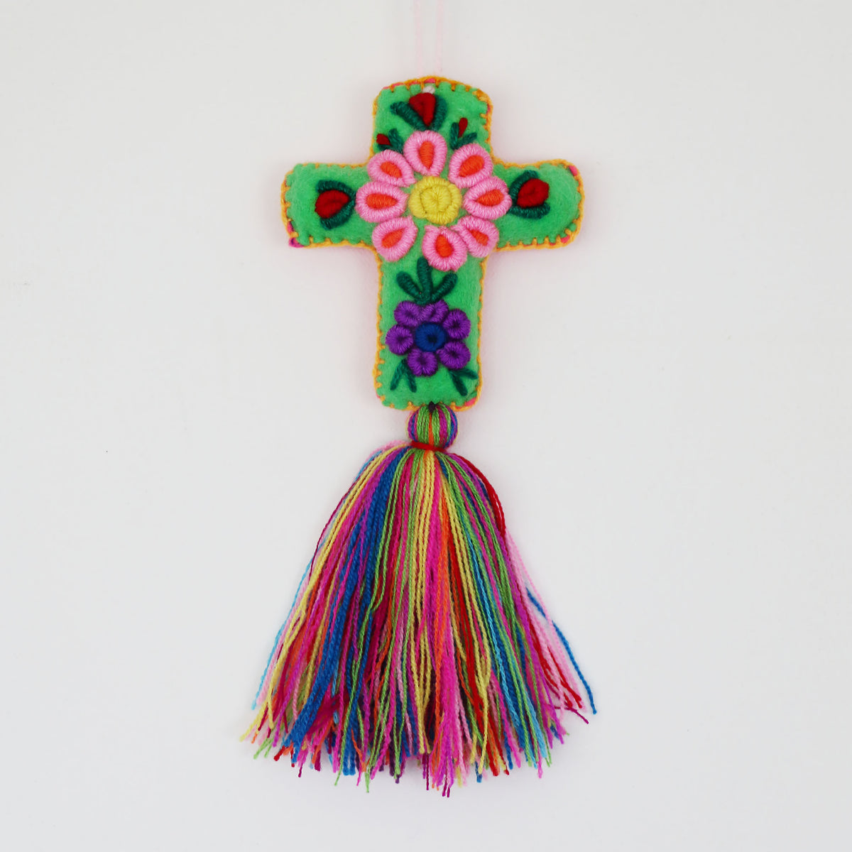 Cruz Arcoiris Felt Charm - #05