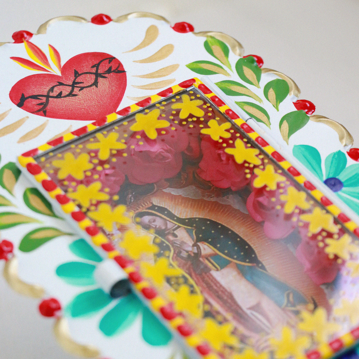 Guadalupe Flor Wall Nicho - White #01